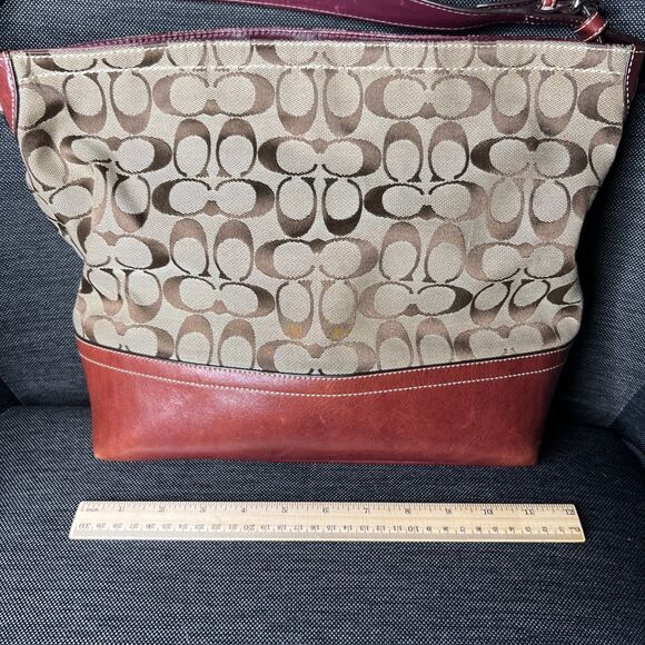 Coach Leatherware est 1941 Signature Canvas and Leather Shoulder Handbag EUC - Picture 7 of 15